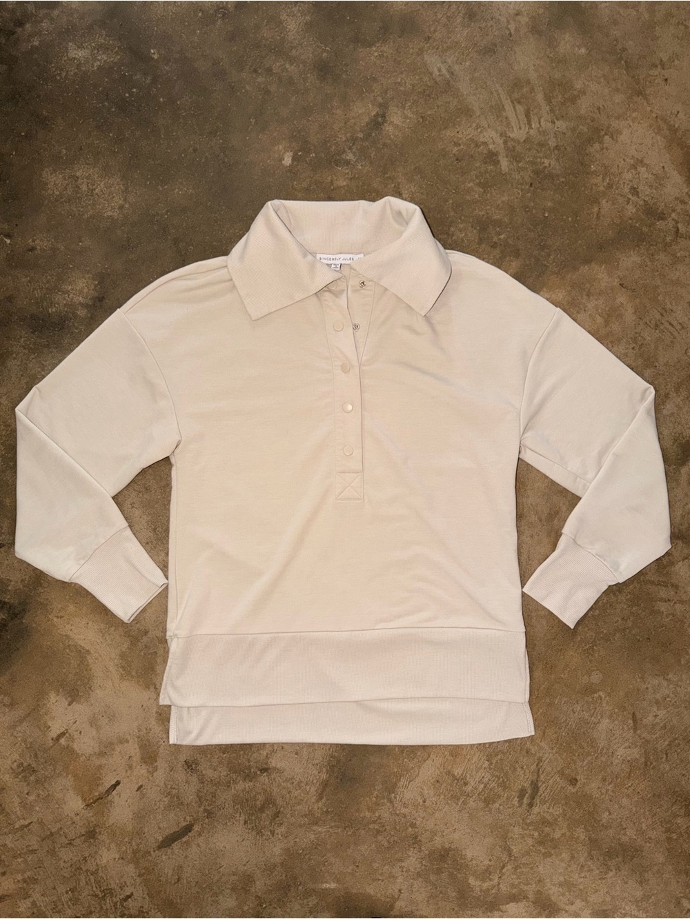 Sincerely Jules Cream Polo Collar Sweatshirt Pullover Relaxed Fit Medium - Picture 1 of 7